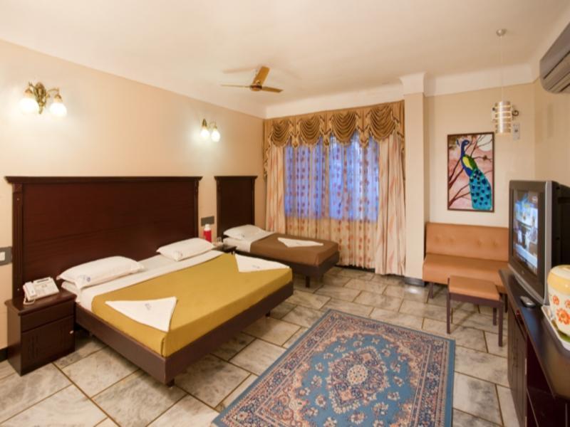Hotel Subam Palni Exterior foto